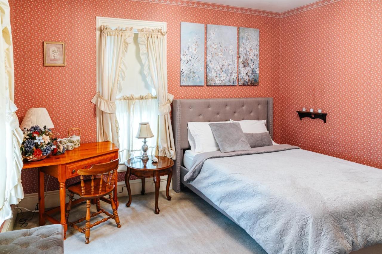Charming Executive Victorian Mansion W/ Free Parking - Near Bucknell Villa Milton ภายนอก รูปภาพ